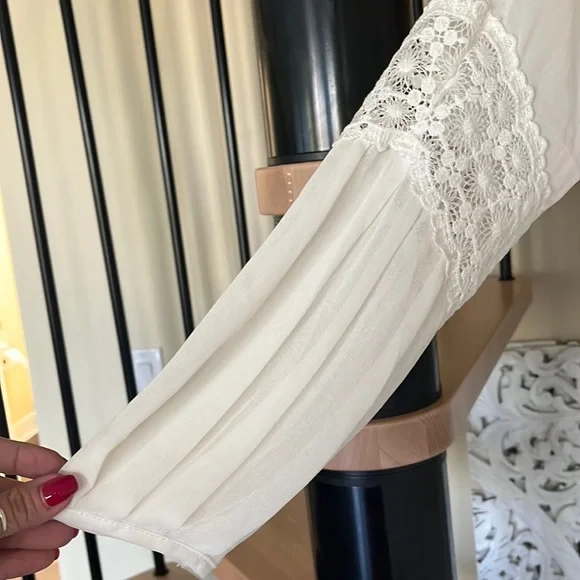 Sheer Button Up Blouse with Embellished Sleeves M - Picture 4 of 6